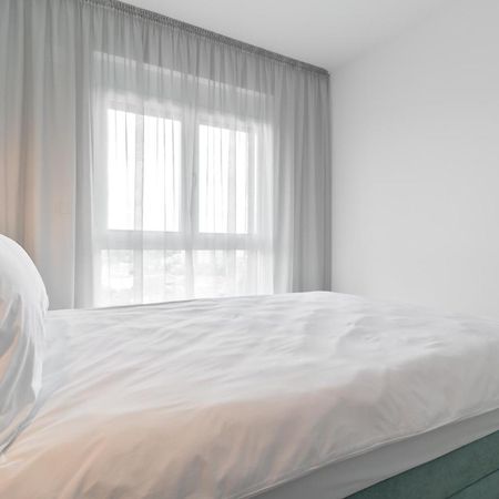 Grand Hill Flats Appartement Oradea Buitenkant foto