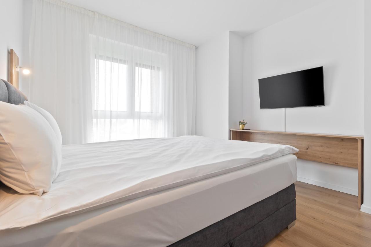 Grand Hill Flats Appartement Oradea Buitenkant foto