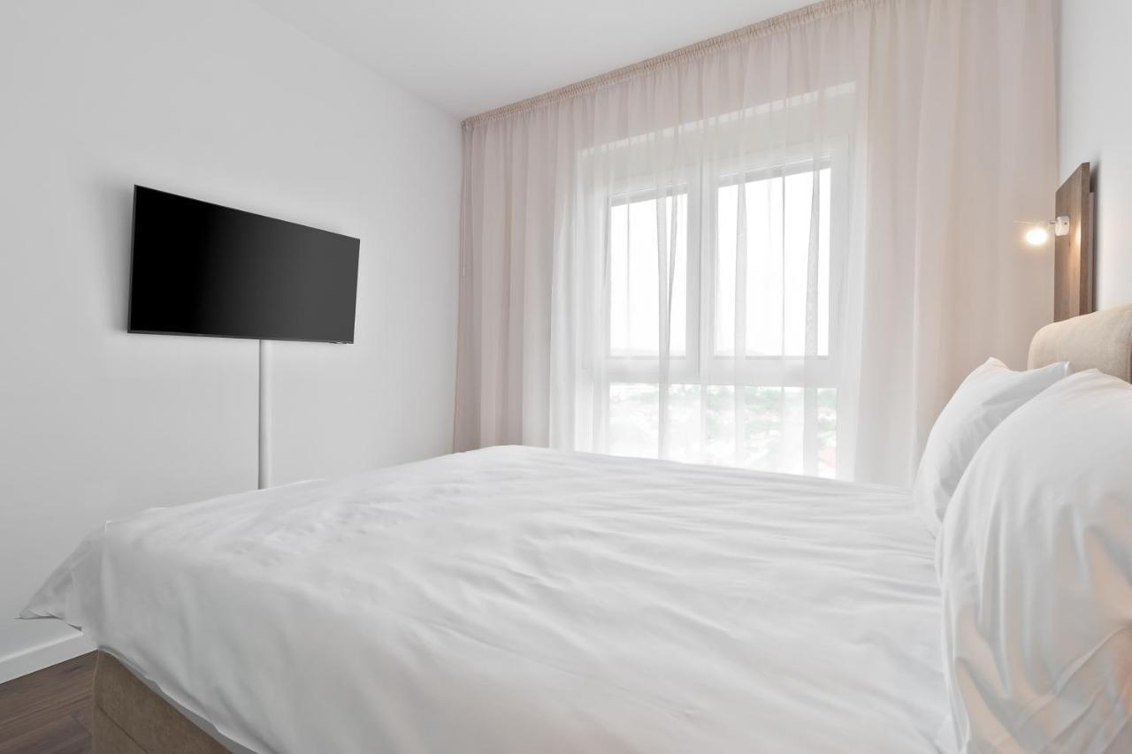 Grand Hill Flats Appartement Oradea Buitenkant foto